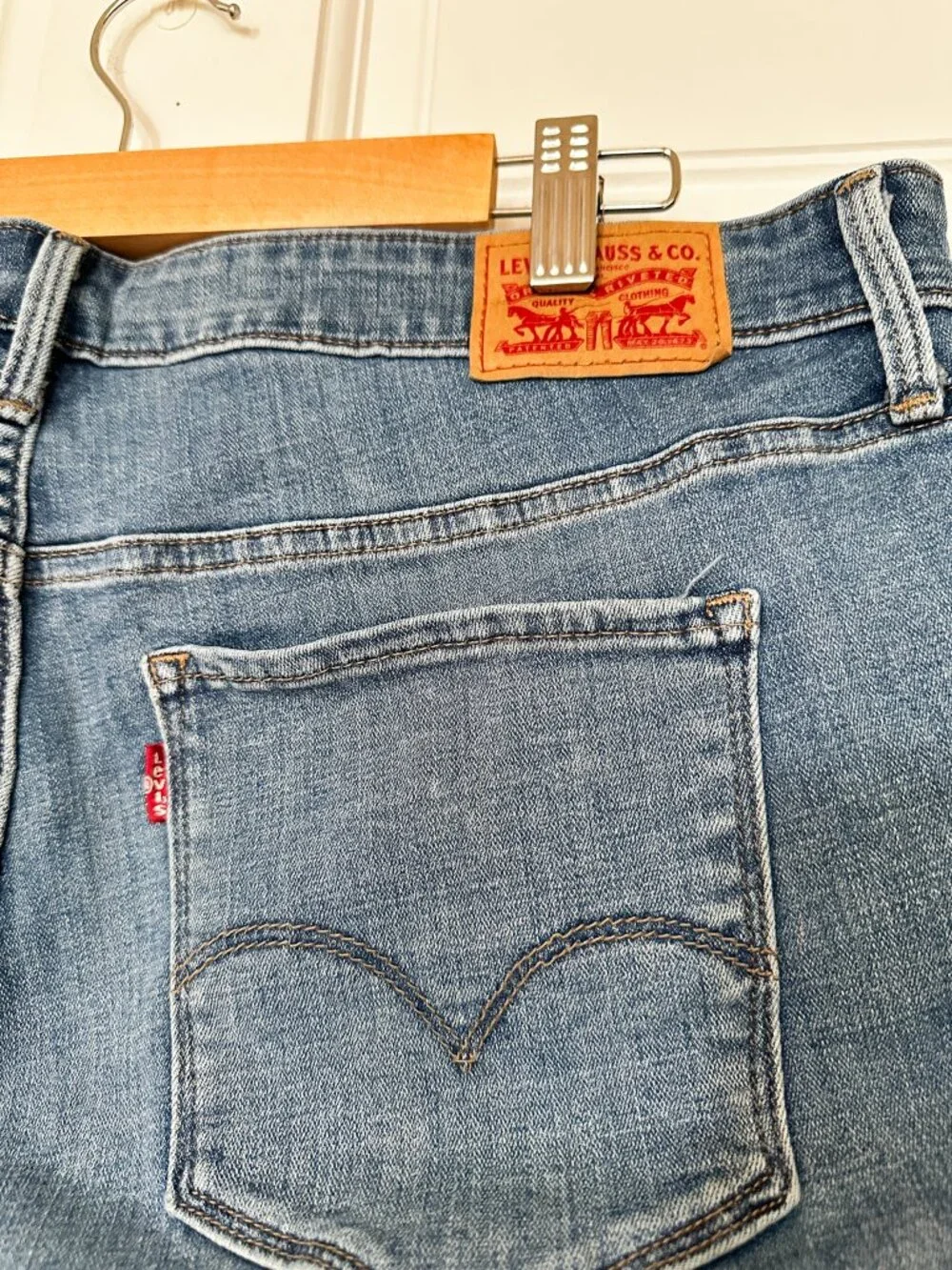 Levis levi denim
